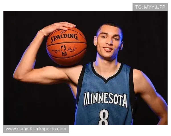 杰森·莱扎克再创佳绩，国际泳联表彰其卓越贡献